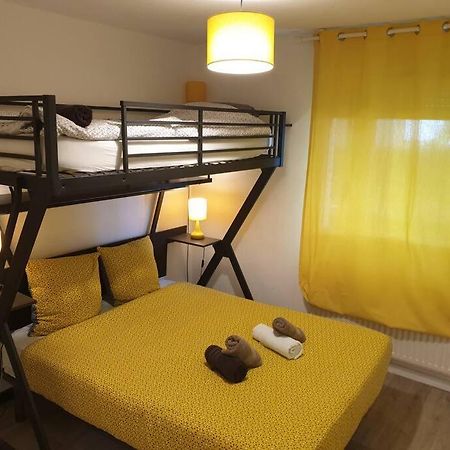 Апартаменты 62 M2 Rez De Jardin, Terrasse , 6 Lits Et Parking Анси Экстерьер фото